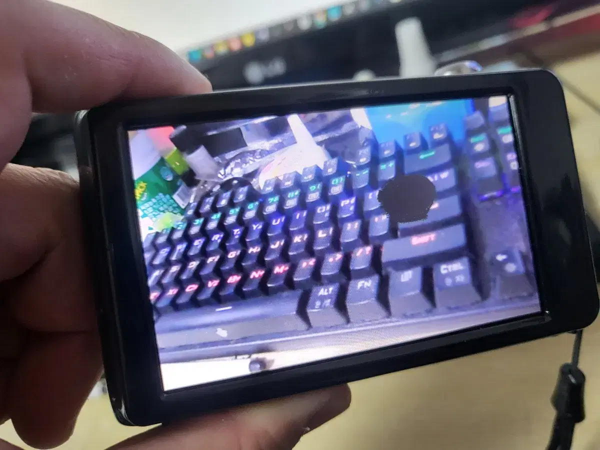 thumbnail-5
